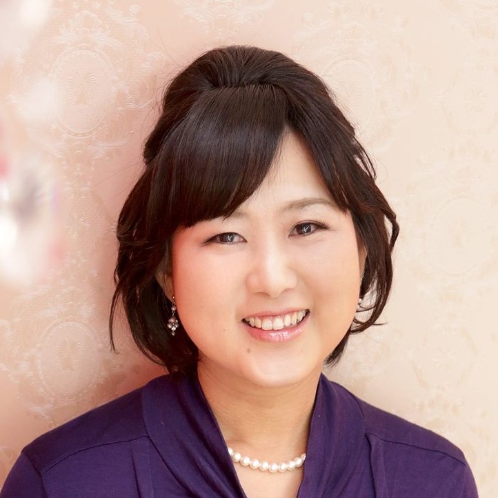 折田信枝先生プロフィール写真